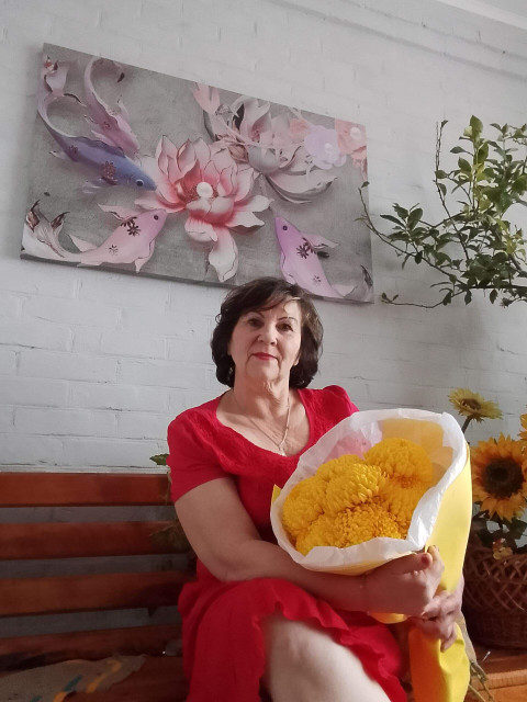 Лена, Россия, Краснодар, 57 лет, 1 ребенок. Она ищет его: Познакомлюсь с мужчиной для любви и серьезных отношений.Люблю путешествовать, Люблю домашний уют. Работаю. 😉