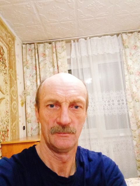 Олег, Россия, Барнаул, 51 год. Познакомлюсь с женщиной для брака и создания семьи.Был женат 2раза, но как то неудачно. Хочу жить в деревне, заниматься сельским хозяйством, по професс