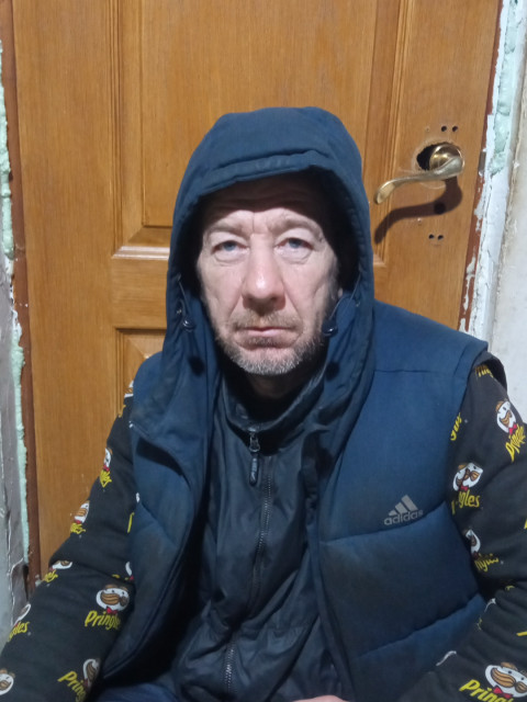 Владимир, Россия, Симферополь, 25 лет. Познакомлюсь с девушкой для дружбы и общения. Анкета 819676. 