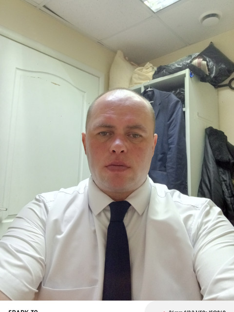 Александр, Нижний Новгород, 40 лет, 1 ребенок, 1 фото. Познакомлюсь с женщиной для любви и серьезных отношений, брака и создания семьи.  Анкета 819728. 