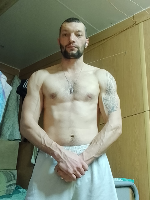 Григорий, Новый Уренгой, 36 лет, 1 фото. Познакомлюсь с женщиной для дружбы и общения.  Анкета 819751. 