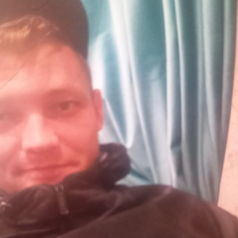 Александр Зенкин, Казахстан, Астана, 24 года, 1 ребенок. Хочу найти Огненую)))Занимаюсь спортом от работы смотрю фильмы