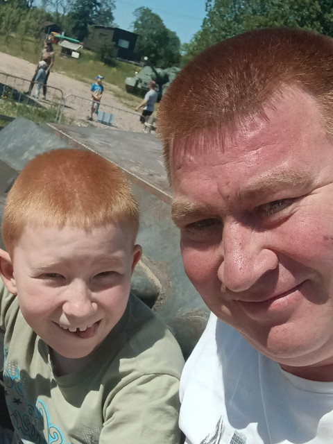 Алексей, Россия, Гатчина, 42 года, 2 ребенка. Познакомлюсь с женщиной для любви и серьезных отношений, брака и создания семьи, воспитания детей, рИщу вторую половинку