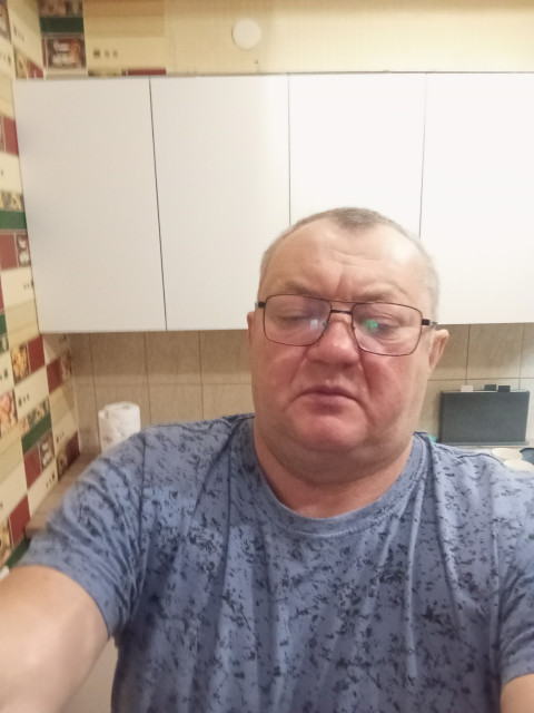 Геннадий, Россия, Воронеж, 59 лет. Познакомлюсь с женщиной для любви и серьезных отношений.Работаю. Сварщиком. В. УК. Компании