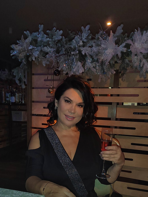 Ирина, Россия, Южно-Сахалинск, 54 года, 1 ребенок. Хочу найти Уже по факту встречиЖиву одна. Семья дочери живет отдельно. Не создавала семью более 30 лет. Воспитывала дочь. По натуре