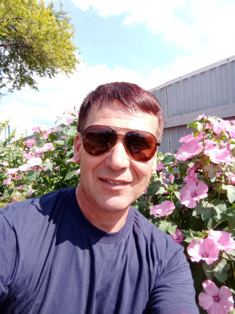 Grigoriy, Россия, Ужур, 47 лет, 1 ребенок. Познакомлюсь с женщиной для брака и создания семьи, дружбы и общения...Свободен. Ищу женщину близкого возраста.