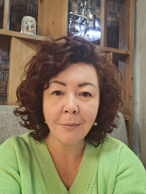 Ольга, Россия, Ангарск, 49 лет, 1 ребенок. Познакомлюсь с мужчиной для любви и серьезных отношений, брака и создания семьи, гостевого брака.Мудрая, спокойная, с чувством юмора, не вынесу ни грамма мозга😄 Живая, честная, открытая и д