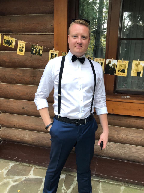 Денис, Россия, Видное, 37 лет. Познакомлюсь с девушкой для любви и серьезных отношений, брака и создания семьи.Не любитель долгих переписок. 
Исключительно за живое общение. 
В приоритете серьезные отношения.