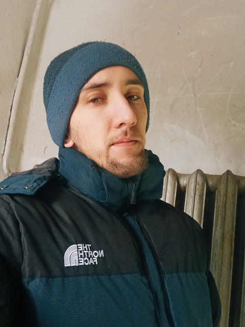 Aleksey, Россия, Екатеринбург, 26 лет. Познакомлюсь с девушкой для любви и серьезных отношений, брака и создания семьи. Анкета 821193. 