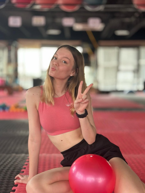 Евгения, Россия, Волгоградская область, 32 года. Хочу познакомиться с мужчиной