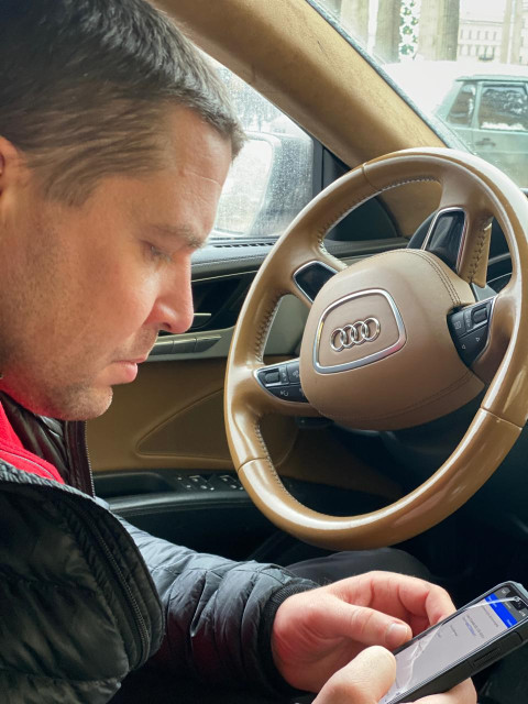 Александр, Россия, Санкт-Петербург, 44 года. Познакомлюсь с женщиной для любви и серьезных отношений, дружбы и общения.Холост. Люблю природу, рыбалку, лес, пешие прогулки. 
Работаю в продажах, очень Люблю Петербург.