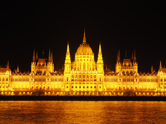 Lajos Szabo, Венгрия, Будапешт. Фото на сайте ГдеПапа.Ру