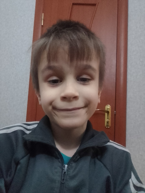 Юля, Россия, Снежное. Фото на сайте ГдеПапа.Ру