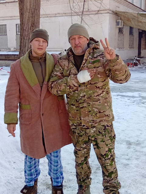 Сергей, Россия, Москва, 51 год, 1 ребенок. Он ищет её: Познакомлюсь с женщиной для любви и серьезных отношений. Переписку не веду.. Сопли не пускаю.. ТелегНе сволочь, адекватен, вменяем, ч. Ю не в отпуске.. На СВО..