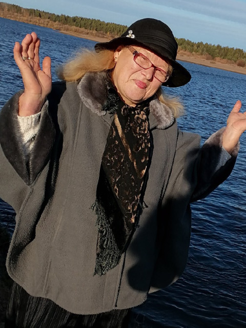 Татьяна, Россия, Пермь, 63 года. Познакомлюсь с мужчиной для дружбы и общения.Отдыхаю и радуюсь каждому дню. Увлечения разнообразны- люблю ходить в лес, рыбалка, приготовления вк