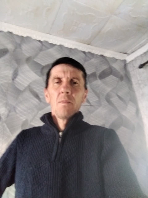 Сергей, Россия, Красноперекопск, 48 лет, 2 ребенка. Познакомлюсь с женщиной для любви и серьезных отношений, брака и создания семьи.Мне 47. двое детей живут со мной