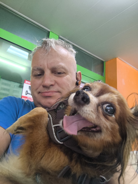 Александр  Владимирович, Москва, м. Митино, 41 год, 3 ребенка. Он ищет её: Познакомлюсь с женщиной для любви и серьезных отношений, брака и создания семьи, воспитания детей, рЖивут в Москве, р-н Митино СЗАО, работаю в транспортной компании, экспедитором .