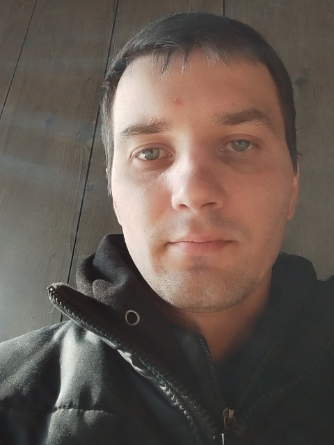 Твоя Судьба, Россия, Москва, 33 года. Хочу найти По сути не важно какая! все девочки девушки хорошие. плохие не бывают. Каждая по своему красивая &#xДобрый до такой степени что до сих под страдаю из-за своей доброты. 
Весельчак посмеяться люблю бол