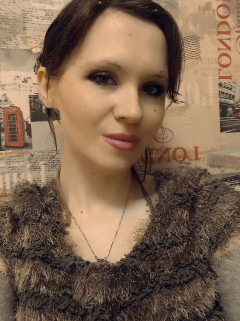 Ксюша, Москва, м. Бабушкинская, 38 лет, 1 ребенок. Ищу из Москвы можно с ребенком. Для серьезных отношений. Семья, дети.Здравствуйте. Я в разводе. Мне37лет. Живу в Москве. Работаю парикмахером.