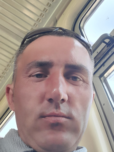 Андрей, Россия, Новоалтайск, 43 года. Познакомлюсь с женщиной для любви и серьезных отношений, брака и создания семьи, воспитания детей, дВ разводе дети есть. Живут не со мной постоянный доход. Ищу вторую половинку спутницу жизни