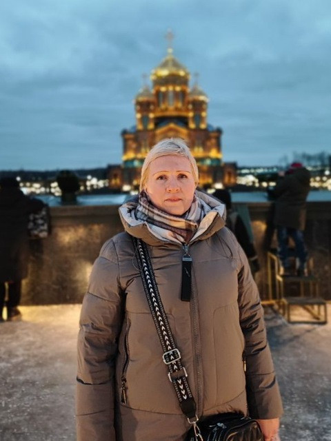 Вероника, Россия, Москва, 47 лет, 1 ребенок. Ищу друга по жизни, чтоб вместе. Официально ещё в браке, но не живём вместе уже более 3 лет. Не пере