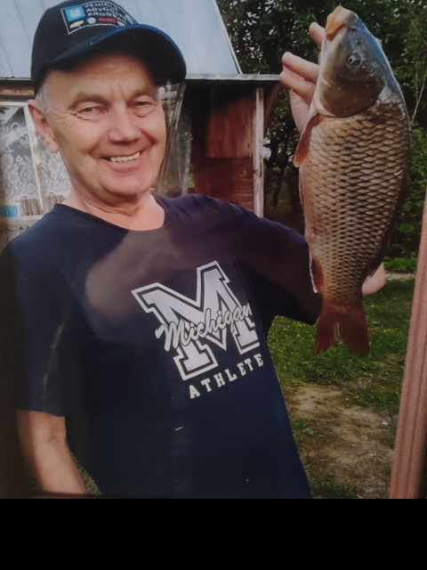 Вячеслав, Россия, Зеленоград, 71 год. Познакомлюсь с женщиной для любви и серьезных отношений, дружбы и общения.Проживаю в своём коттедже между Зеленоградом и Солнечногорском, разведён живу один, уже не работаю.