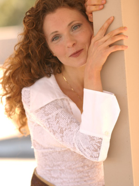 Анна, Россия, Москва, 52 года, 1 ребенок. Познакомлюсь с добрым, обаятельным мужчиной для серьезных отношений и любви.  Анкета 823656. 