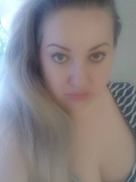 Юлия, Россия, Санкт-Петербург, 46 лет, 1 ребенок. Познакомлюсь с мужчиной для брака и создания семьи.Для создания семьи