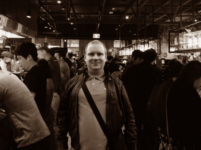 Dmitry Mour, Москва, м. Новые Черёмушки. Фото на сайте ГдеПапа.Ру