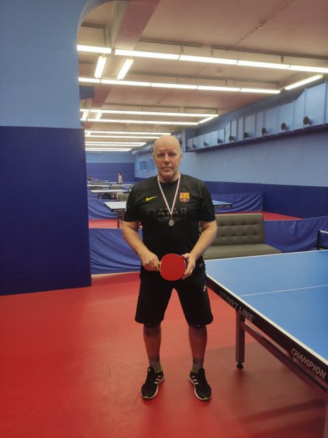 Сергей, Россия, Москва, 61 год, 1 ребенок. Познакомлюсь с женщиной для любви и серьезных отношений.Спокойный, добрый, рассудительный . Раньше профессионально занимался футболом . Сейчас активно играю