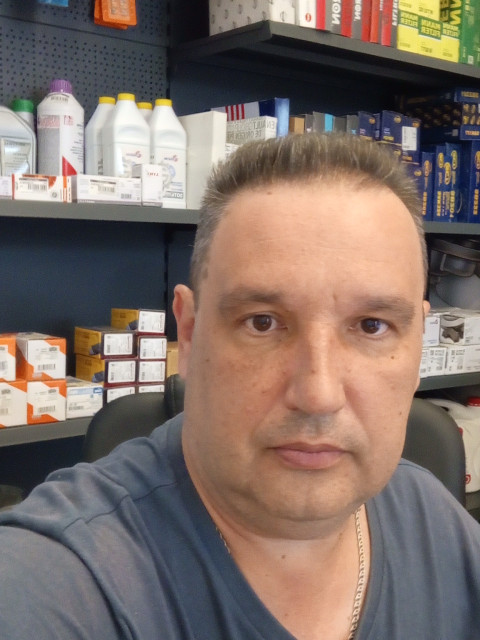 Олег, Санкт-Петербург, м. Ладожская, 52 года, 2 ребенка. Познакомлюсь с женщиной для дружбы и общения. Анкета 824111. 