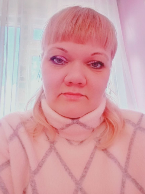 Наталья, Россия, Донецк, 42 года, 1 ребенок. Познакомлюсь с мужчиной для любви и серьезных отношений, брака и создания семьи.Добрая, верная ищу серьёзные отношения, есть сын 14 лет.