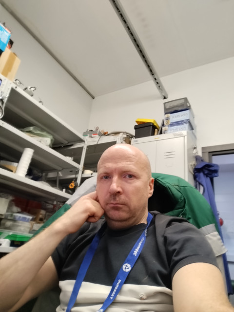 Александр, Москва, м. Бульвар Дмитрия Донского, 45 лет. Познакомлюсь с женщиной для рождения совместных детей.Как быть, если всё познаётся в сравнении, а живёшь один лишь раз?