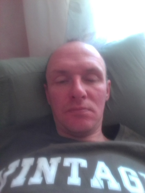 Евгений, Томск, 40 лет, 1 ребенок, 1 фото. Познакомлюсь с женщиной для воспитания детей, дружбы и общения.  Анкета 824331. 