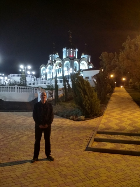 Александр, Санкт-Петербург, Звёздная, 57 лет. Он ищет её: Познакомлюсь с женщиной для любви и серьезных отношений. Анкета 824480. 