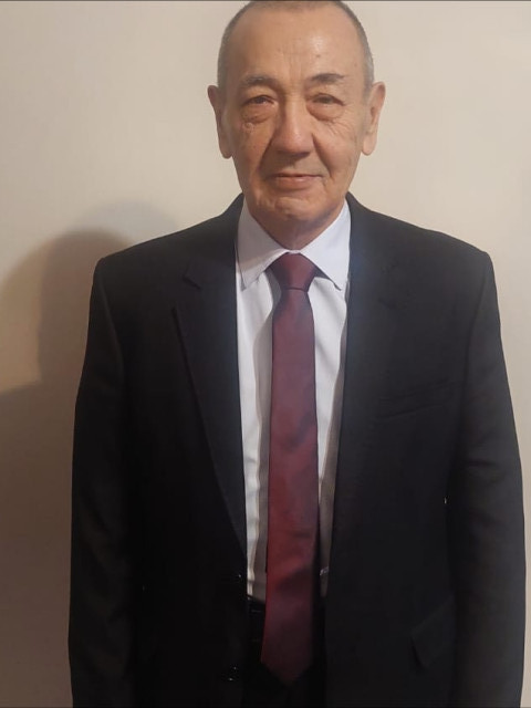 Рахимжан, Казахстан, Туркестан, 64 года. Познакомлюсь с женщиной для брака и создания семьи. 40 - 45 лет приятной внешности, из Узбекистана, Вдовец, военный пенсионер майор в отставке. Окончил Московскую Высшую школу МВД СССР. Дом со всеми у