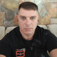 Владимир, Россия, Севастополь, 43 года