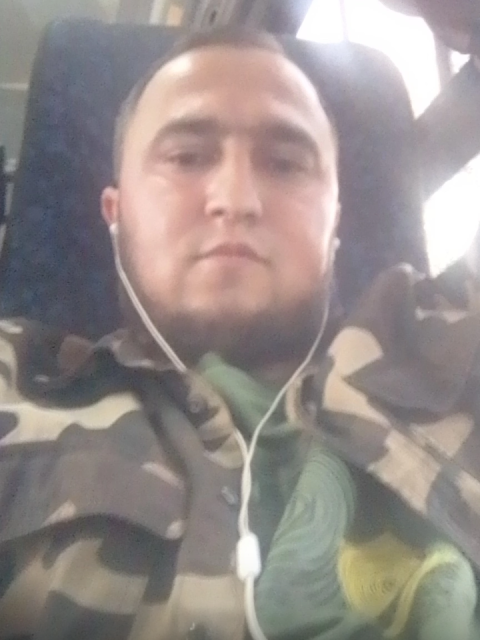 Дильшод Холиков, Москва, м. Новокосино, 26 лет. Хочу найти ПростойДобрый