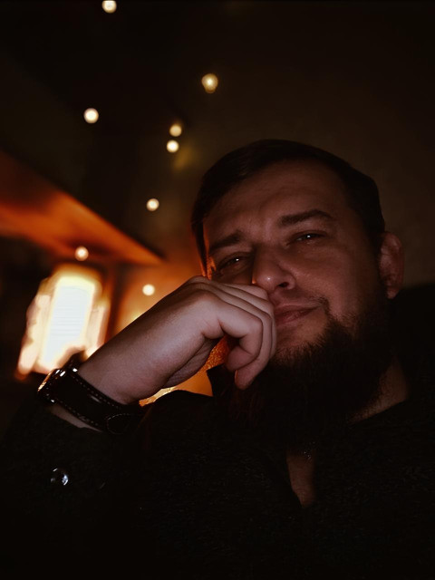 Антон, Россия, Воронеж, 40 лет. Познакомлюсь с женщиной для любви и серьезных отношений, брака и создания семьи.Познакомлюсь для создания семьи. Увлечений и интересов много. Желаний и планов тоже. К 40 годам есть