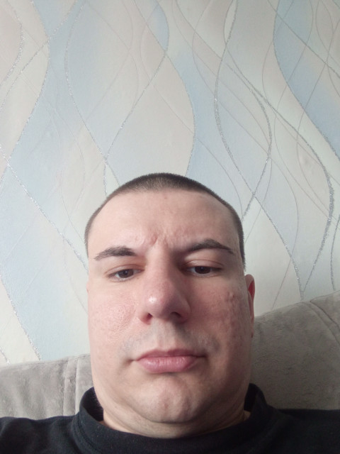 Дима, Россия, Сызрань, 30 лет. Познакомлюсь с женщиной для любви и серьезных отношений, дружбы и общения.Не знакомлюсь лесом