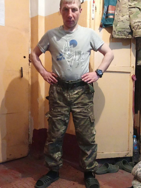 Алекс, Россия, Донецк, 40 лет, 1 ребенок. Познакомлюсь с женщиной для любви и серьезных отношений, брака и создания семьи. Анкета 825308. 