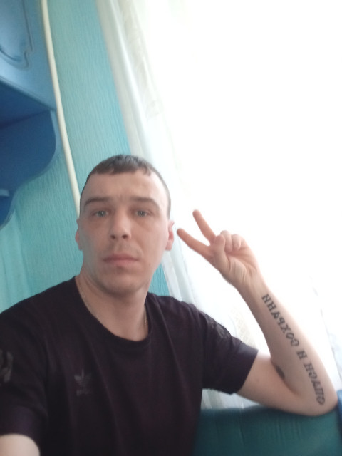 Славик, Россия, Луганск, 33 года. Познакомлюсь с женщиной для любви и серьезных отношений, брака и создания семьи, рождения совместныхПозитивный человек познакомлюсь с девушкой для серьёзных отношений и создания семьи