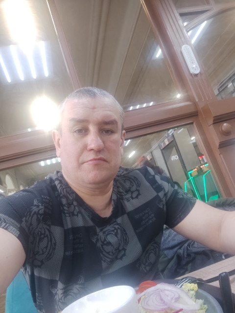 Александр, Пушкин, 42 года, 1 ребенок, 6 фото. Ищу: Пофиг какие отношения, лишь бы они нам нравились.  Анкета 825467. 