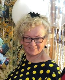 Татьяна, Россия, Казань, 55 лет, 2 ребенка. Познакомлюсь с мужчиной для любви и серьезных отношений, брака и создания семьи, дружбы и общения.Люблю уют, отдых на природе, водить машину, кататься на велосипедеи самокате. Люблю кошку свою Марус