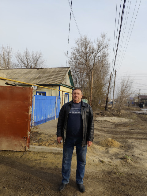 Вячеслав, Россия, Палласовка, 60 лет. Ищу: Добрую, спокойную, порядочную, ласковую женщину  Анкета 825679. 