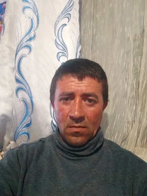 Евгений, Россия, Брюховецкая, 39 лет. Познакомлюсь с женщиной для любви и серьезных отношений, брака и создания семьи, рождения совместныхСвободный, разведён, непьющий, работящий, нежный ласковый заботливый внимательный,