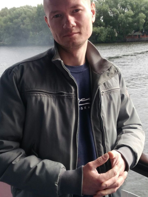 Олег, Москва, м. Строгино. Фото на сайте ГдеПапа.Ру