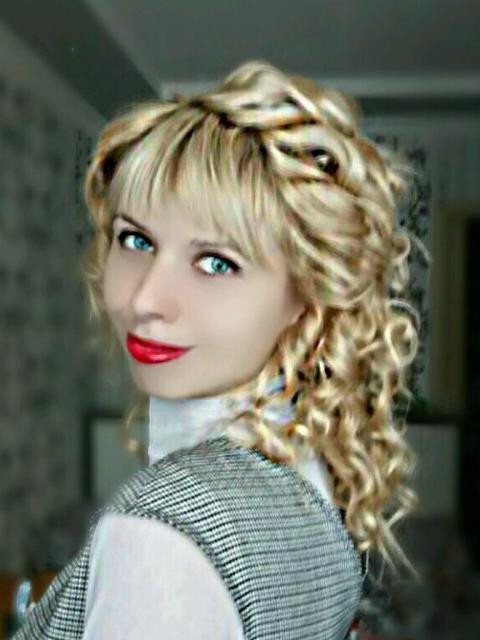 Анна, Россия, Курск, 35 лет, 2 ребенка. Познакомлюсь с мужчиной для любви и серьезных отношений, брака и создания семьи, воспитания детей Анкета 826226. 