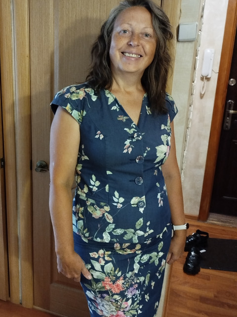 Olga, Россия, Ижевск, 56 лет. Я добрая женщина, хочу умножить мою доброту с добрым человеком. Добрых людей должно быть много!Живу в домике. Люблю лето. В субботу отдыхаю. В воскресенье наслаждаюсь жизнью.