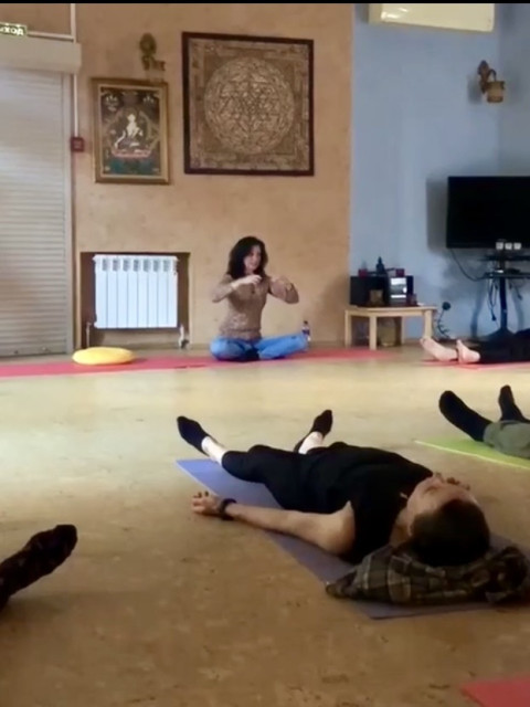 Веду семинары в академии Йоги в Нижнем Новгороде